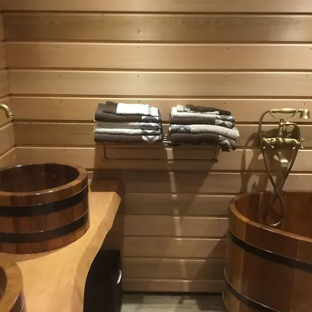 Les Crinieres En Brie فندق مبيت وإفطار 4*