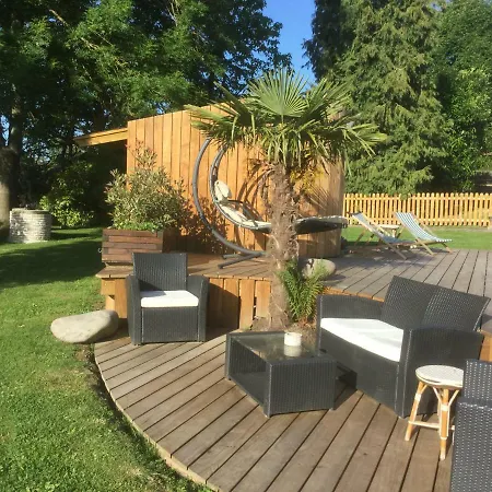 Les Crinieres En Brie Bed & Breakfast Saint-Ouen-en-Brie