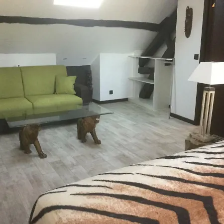 Bed & Breakfast Les Crinieres En Brie Saint-Ouen-en-Brie